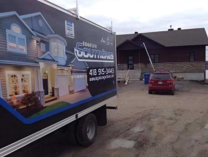 Pose de gouttières Québec